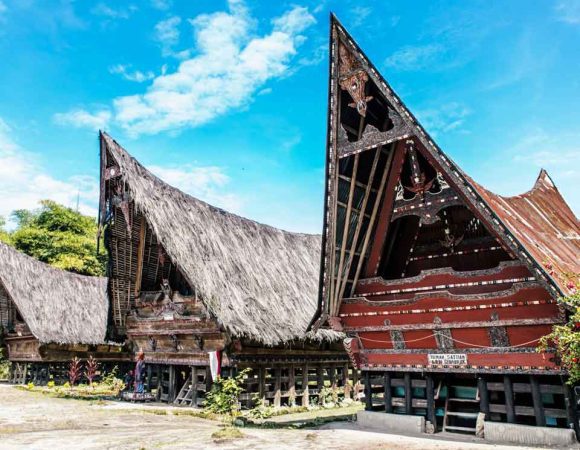 Museum Huta Bolon Simanindo | Warisan Budaya Batak di Samosir