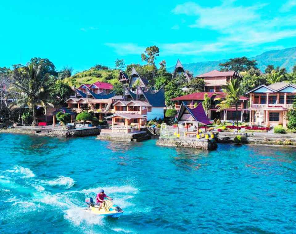 Tuktutk Siadong Pulau Samosir