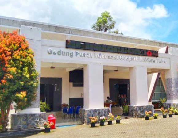 Pusat Informasi Geopark Kaldera Toba | Warisan Dunia UNESCO