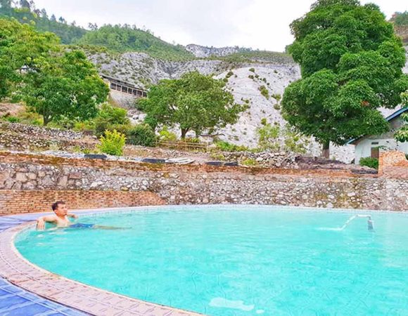 Aek Rangat Samosir | Relaksasi Air Panas Alami di Pangururan