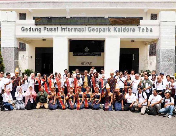 Geopark Sigulatti Samosir | Jendela Dunia Menuju Kaldera Toba