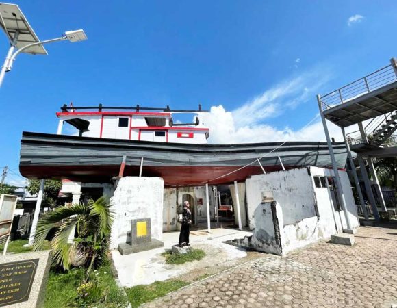 Kapal di Atas Rumah | Saksi Bisu Tsunami Aceh Tahun 2004