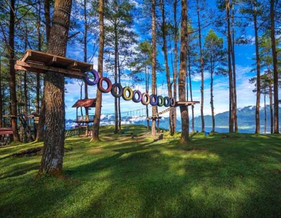 Puncak Lawang | Menikmati View Terbaik Danau Maninjau