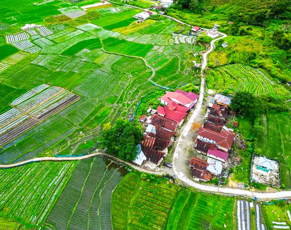 Huta Balian Samosir