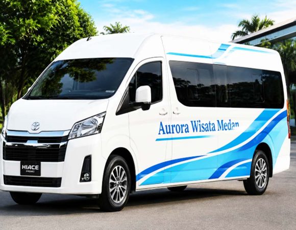 Sewa Hiace Premio Danau Toba | Perjalanan Mewah & Nyaman