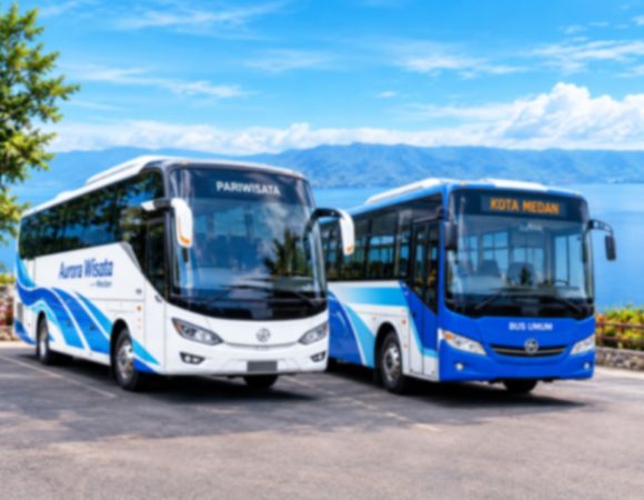 5 Perbedaan Bus Pariwisata dengan Bus Umum Untuk Diketahui
