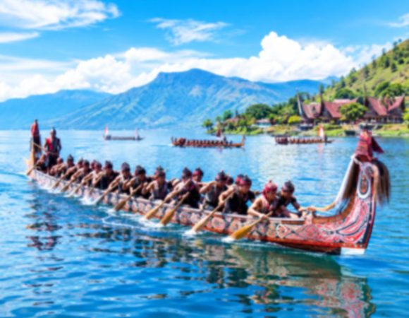 Festival Solu Bolon di Danau Toba | Tradisi dan Budaya Batak